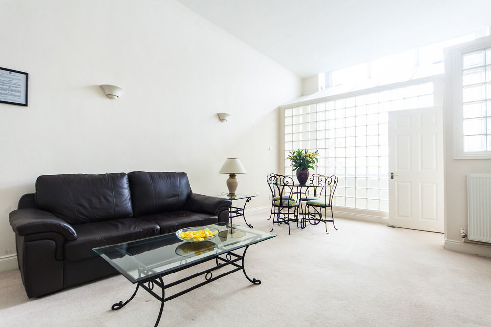 Park Lane City Apartments Лондон Екстер'єр фото