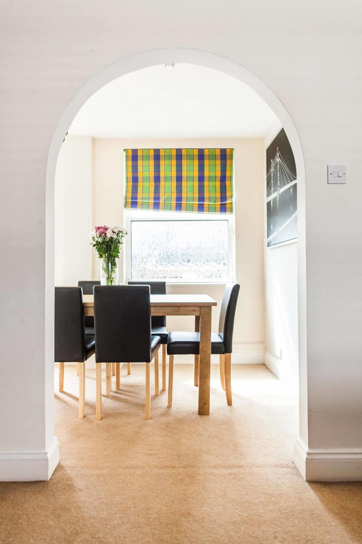 Park Lane City Apartments Лондон Екстер'єр фото